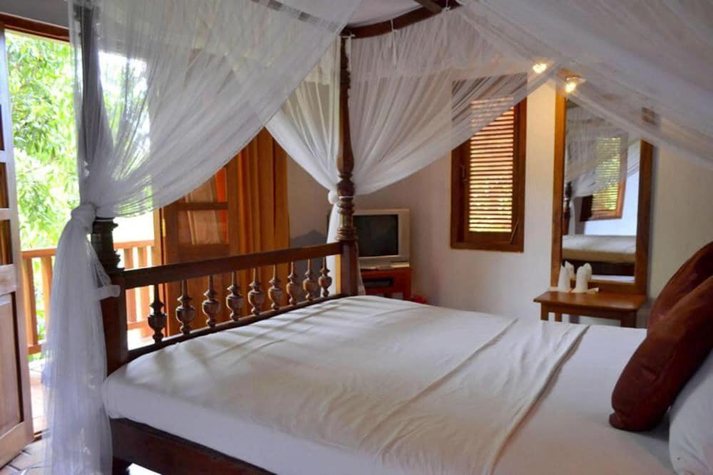Landa Holiday House เบลิฮุล โอยา ภายนอก รูปภาพ