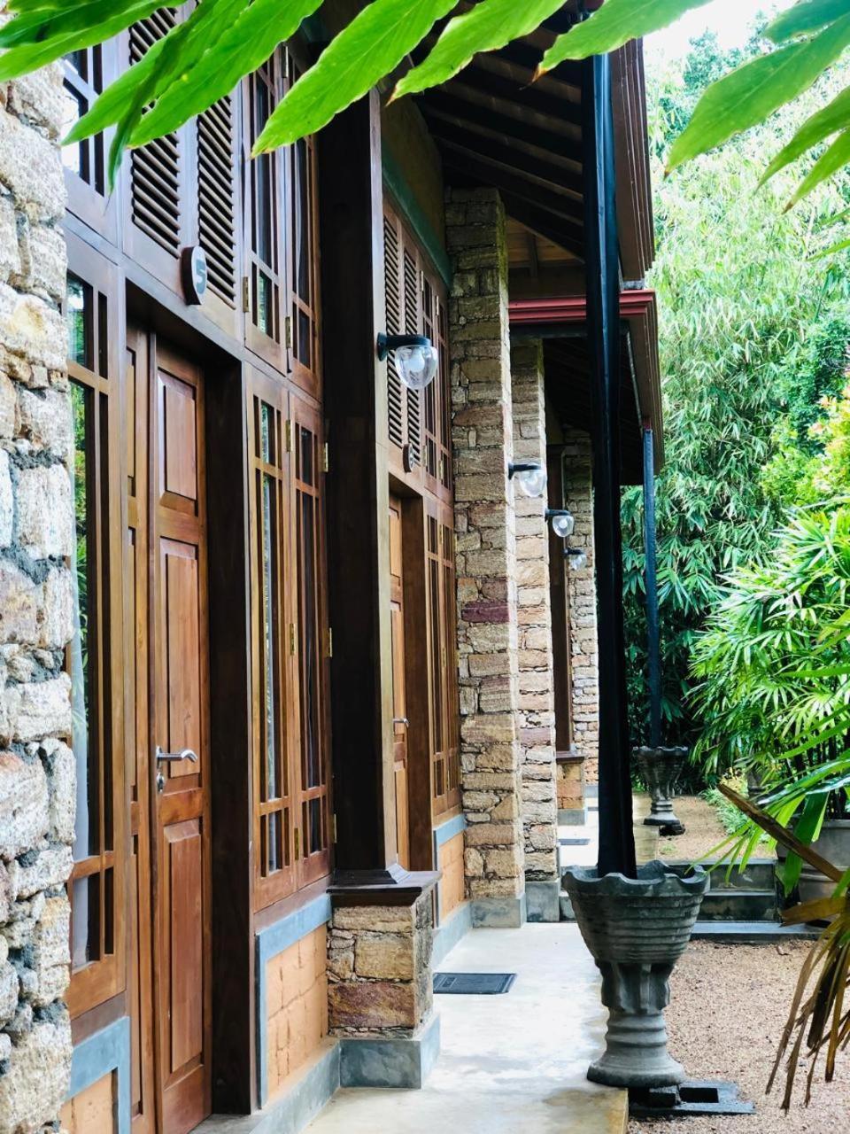Landa Holiday House เบลิฮุล โอยา ภายนอก รูปภาพ