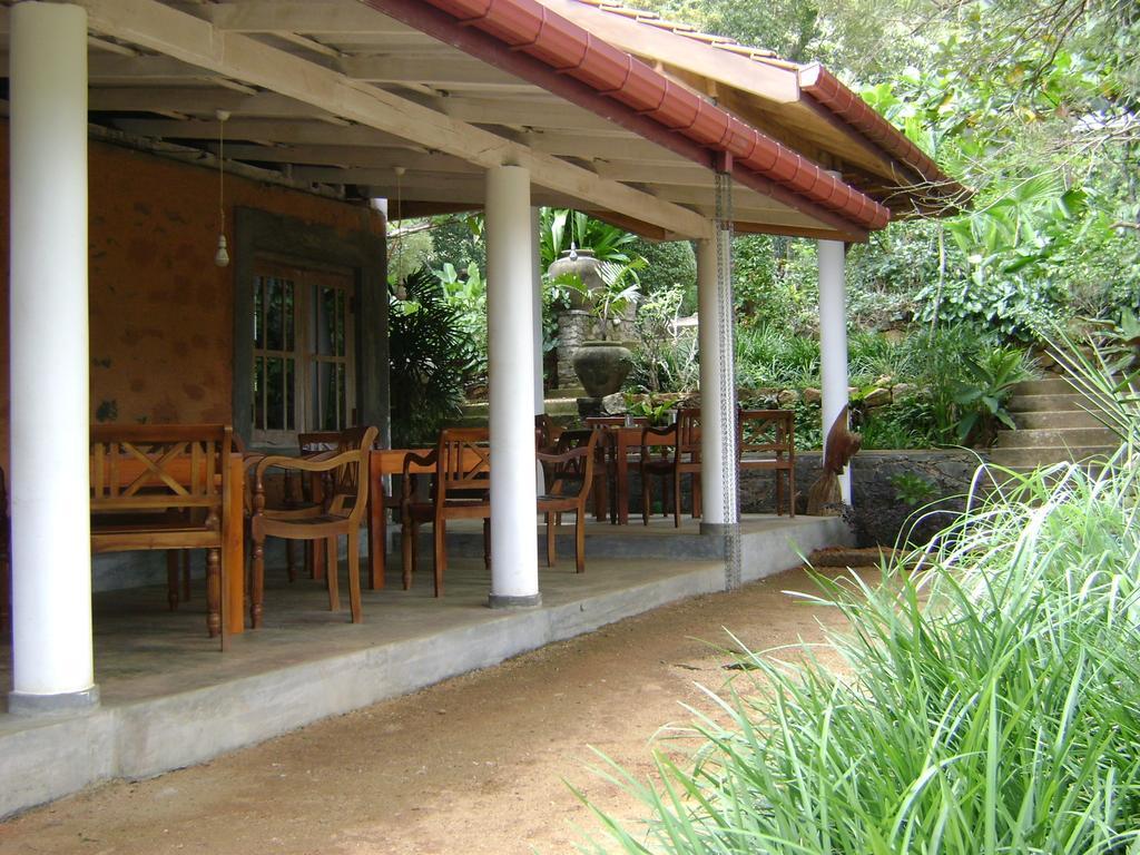 Landa Holiday House เบลิฮุล โอยา ภายนอก รูปภาพ